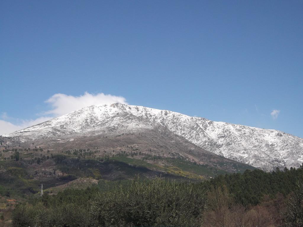 Casa Do Adro - Serra Da Estrela Cortes do Meio Exterior photo