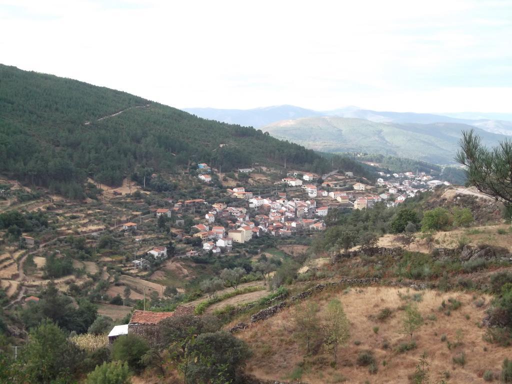 Casa Do Adro - Serra Da Estrela Cortes do Meio Exterior photo